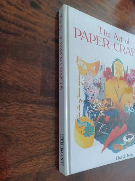 Photo of free The art of paper crafts (Woodley RG5) #1