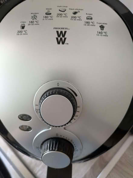 Photo of free Air fryer (Malvern WR14) #3