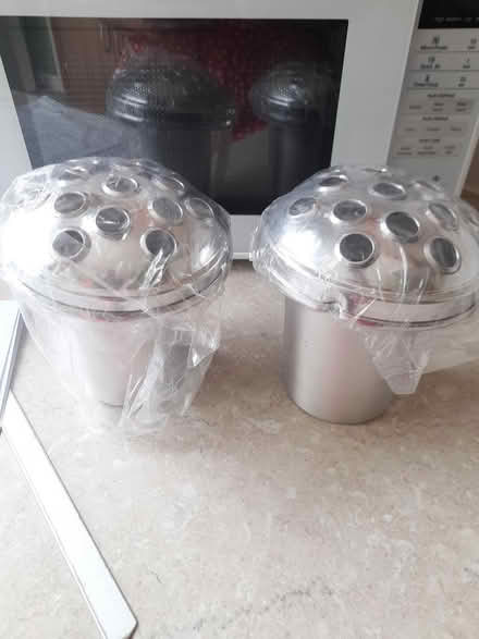Photo of free Vase insert (St. Albans) #1