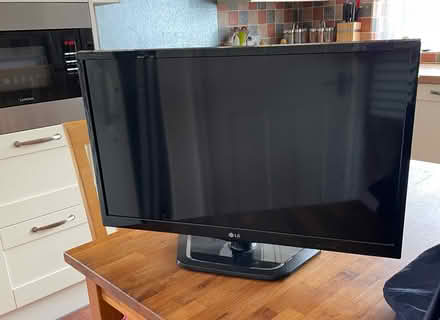 Photo of free TV LG 28 in (Macclesfield) #1