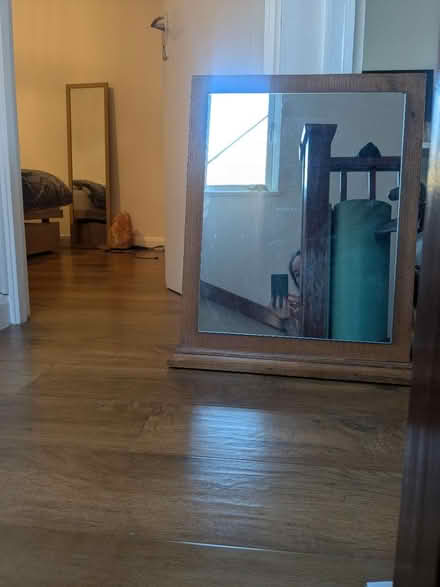 Photo of free Mirror (SE16) #1