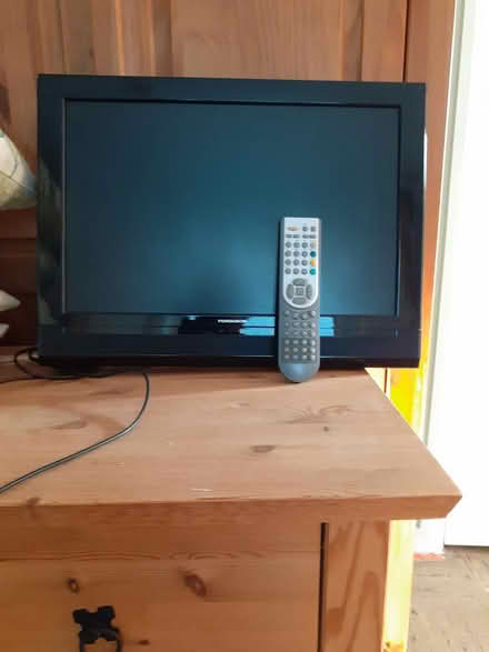 Photo of free 22" Colour TV (Hertford Heath SG13) #1