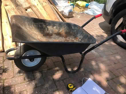 Photo of free Well worn large wheelbarrow (OX4 Iffley) #1