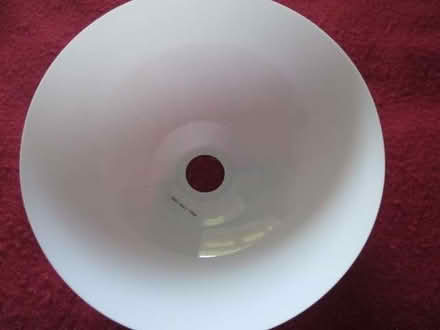Photo of free 1 x plastic opaque white lightshade (Canonbury N1) #4