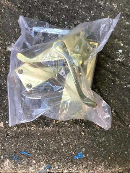 Photo of free Door handle (Hatfield AL10) #1