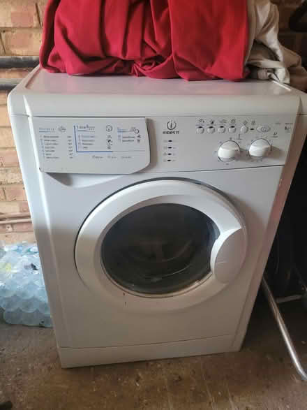 Photo of free Washing machine (Harpenden batfor) #1