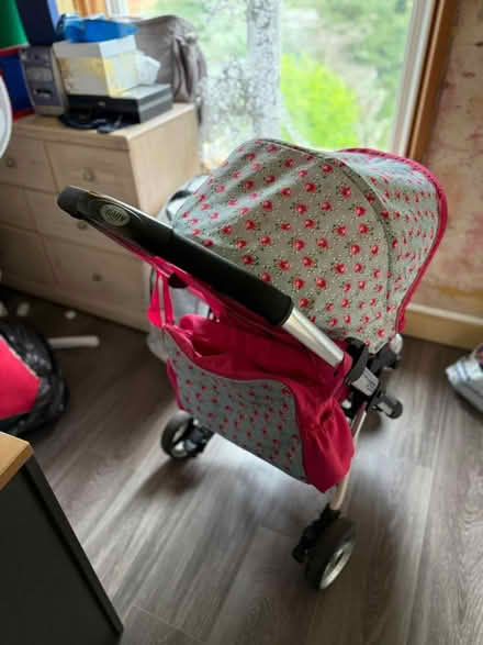 Photo of free Pram/Push chair (B37 6DN) #3