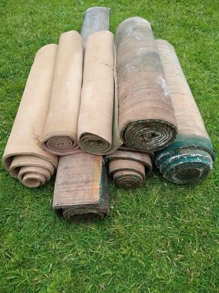 Photo of free Old carpet (Cropston LE7) #1