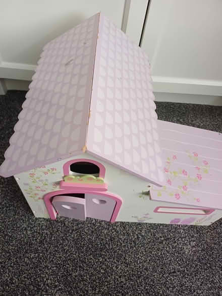 Photo of free Kids toy horse stable (RG4) #2