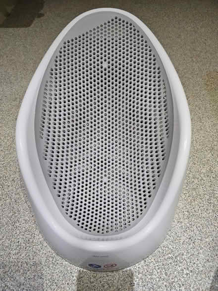 Photo of free Angelcare baby bath support (Gosport Town (PO12)) #3