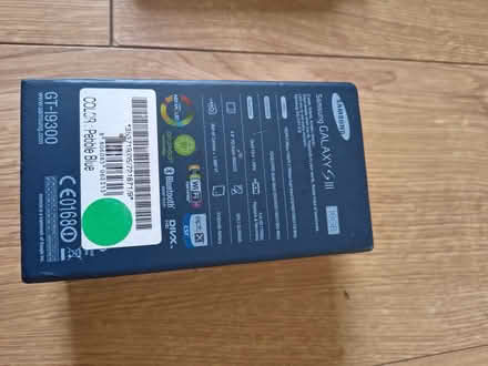 Photo of free Samsung Galaxy SIII phone (Dean Court OX2) #2