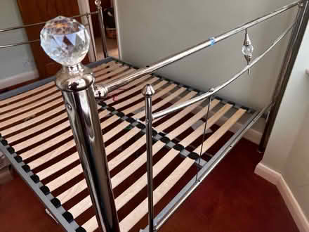 Photo of free Double bed (SM4 lower morden) #1