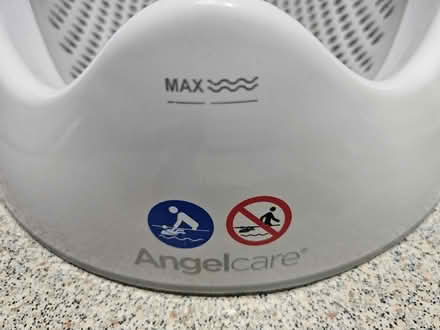 Photo of free Angelcare baby bath support (Gosport Town (PO12)) #2