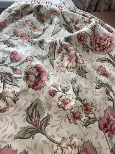 Photo of free Curtains (Stowupland IP14) #4