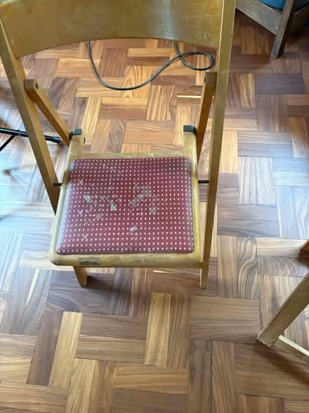 Photo of free Folding chairs (EX5) #1