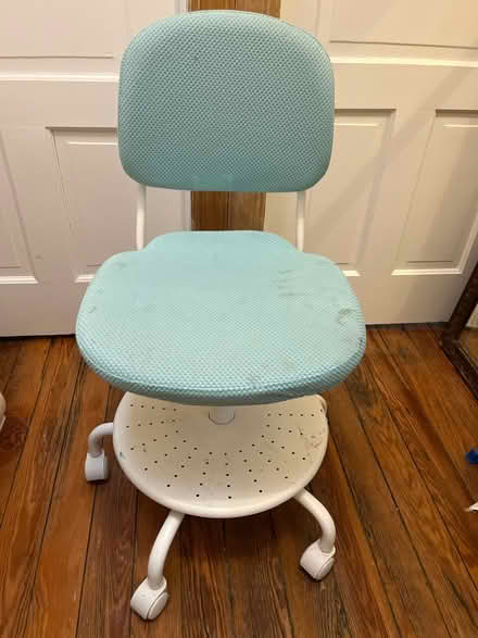 Photo of free IKEA desk chair (DC) #1