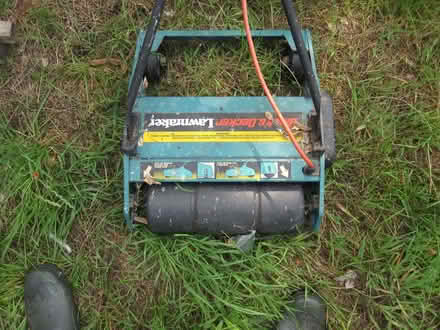 Photo of free Lawnraker (North Sheen TW9) #3