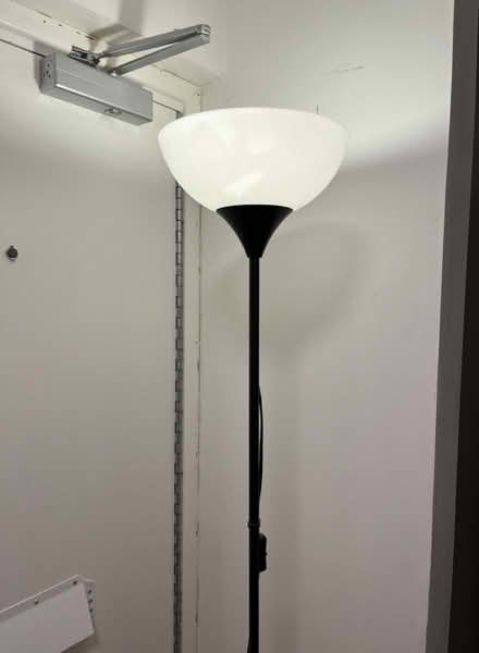 Photo of free Floor lamp (N19 4PQ) #2