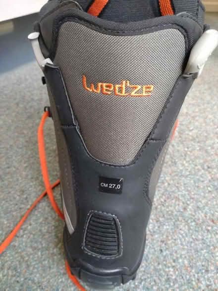 Photo of free Snowboard boots - size 8 - 2 pairs (Wokingham RG41) #4