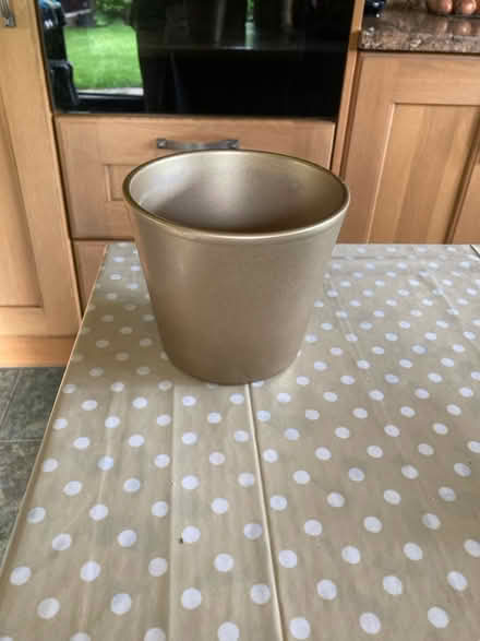 Photo of free Plant pot (Horwich BL6) #1