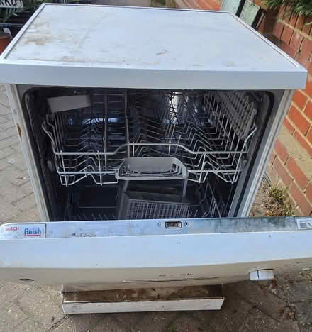 Photo of free Bosch dishwasher (EN1) #2