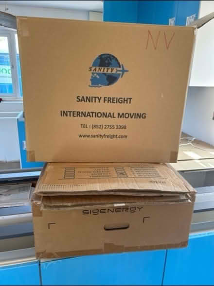 Photo of free 4 sturdy boxes for moving (Chiswell Green) #1