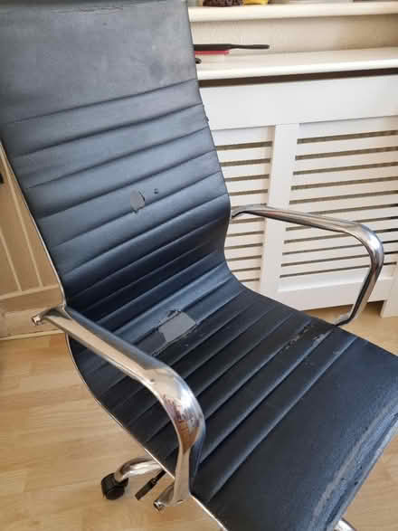 Photo of free Desk Chair (Welling DA16) #1
