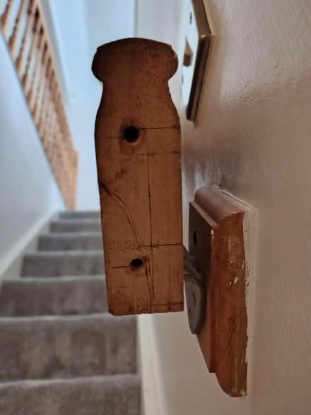 Photo of Handrail (Hollywood B47) #1