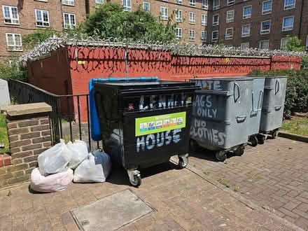 Photo of free Bags of clothing (SE1) #2