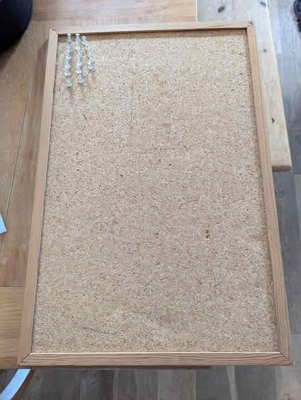 Photo of free Cork board 40x60cm (SG5) #1