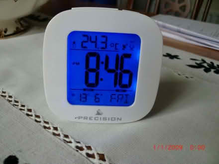 Photo of free Precision alarm clock (Bilton HG1) #1