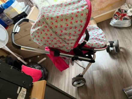 Photo of free Pram/Push chair (B37 6DN) #1