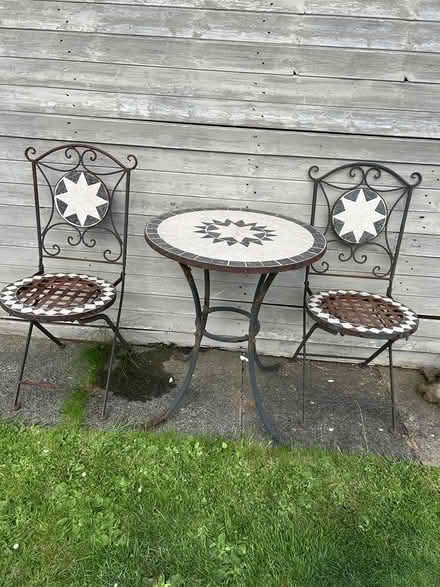 Photo of free Mosaic bistro set (Nantwich CW5 8AW) #1