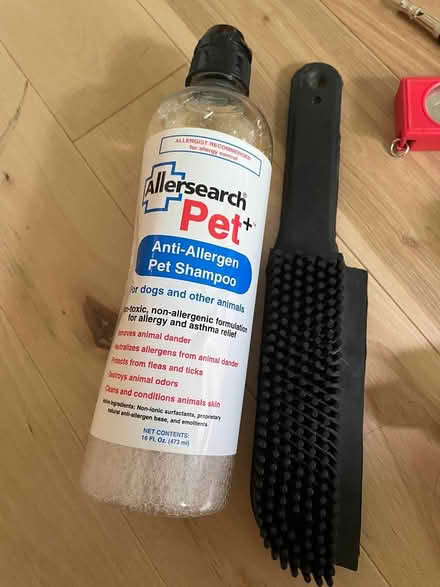 Photo of free Dog and cat supplies (Mt. Pleasant) #2
