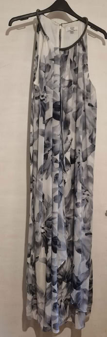 Photo of free Long flowy dress (Lambeth SW8) #4