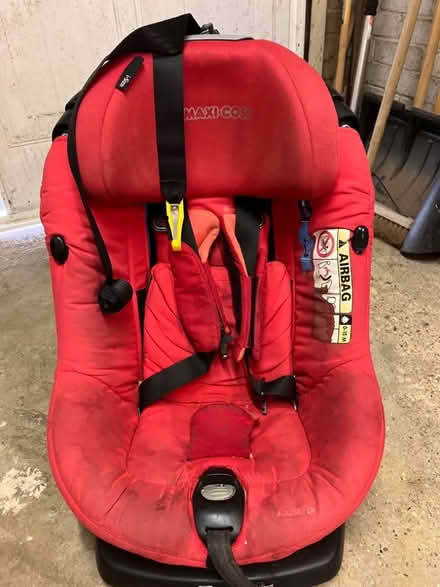 Photo of free Maxicosi car seat (Wokingham RG40) #1