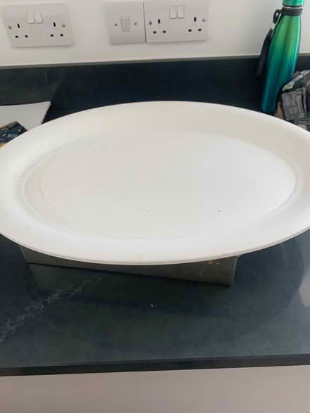 Photo of free Plastic platters (Bracknell RG12) #1
