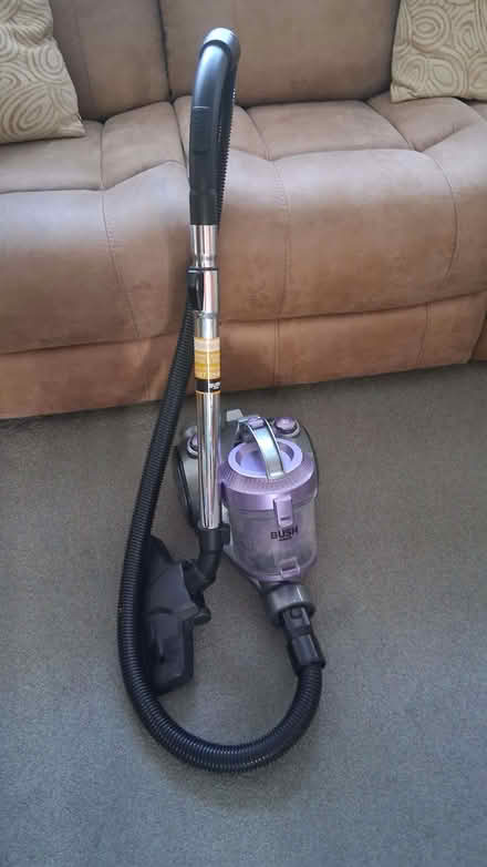 Photo of free Bush Vacuum Cleaner (Sewell LU6) #1