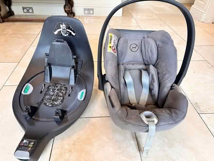 Photo of free Cyber Cloud Z Infant Car Seat (Sheffield S8 Beauchief) #1