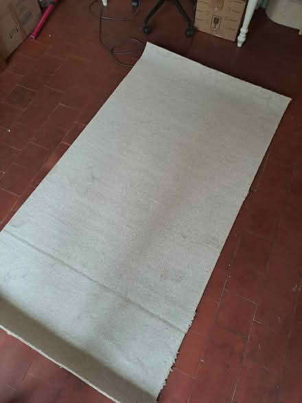 Photo of free Light beige carpet remnant (Cuddesdon OX44) #1