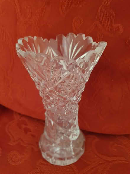 Photo of free Cut glass vase (Arnold NG5) #1