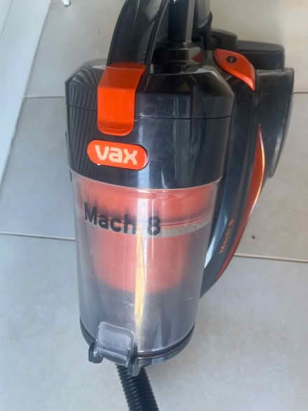 Photo of free Vax Mac 8 vacuum cleaner (South Norwood, SE25) #3