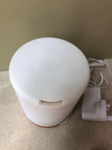 Photo of free Colour change light/ humidifier (SG4 Hitchin) #3