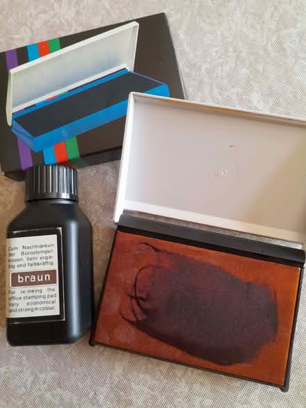 Photo of free Stamp pad and brown ink (Great Amwell SG12) #1