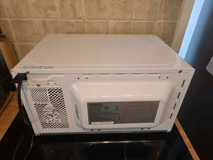 Photo of free Small microwave (Cutteslowe OX2) #2