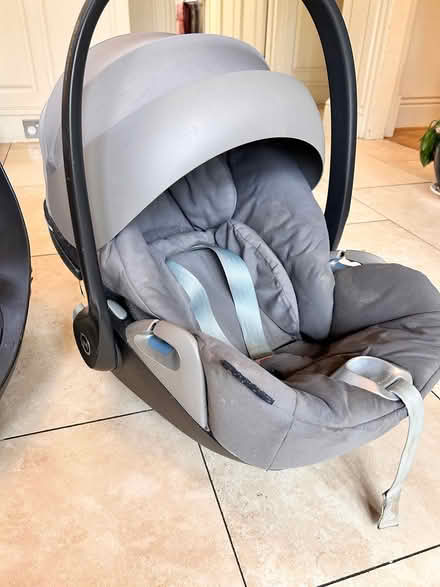 Photo of free Cyber Cloud Z Infant Car Seat (Sheffield S8 Beauchief) #2