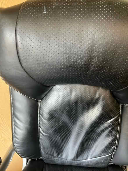 Photo of free Directors Style Office Chair (Titchfield Common PO14) #3