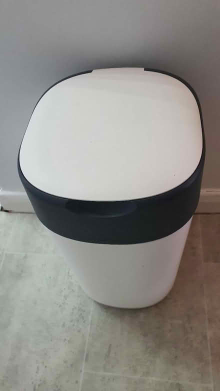 Photo of free Tommee tippee nappy bin (thornton heath CR7) #2