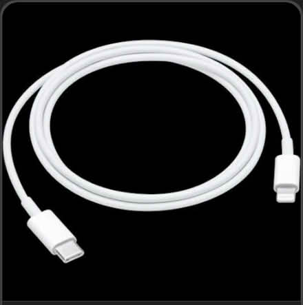 Photo of Genuine iPhone lightning cable/lead (Rainham, Kent) #1