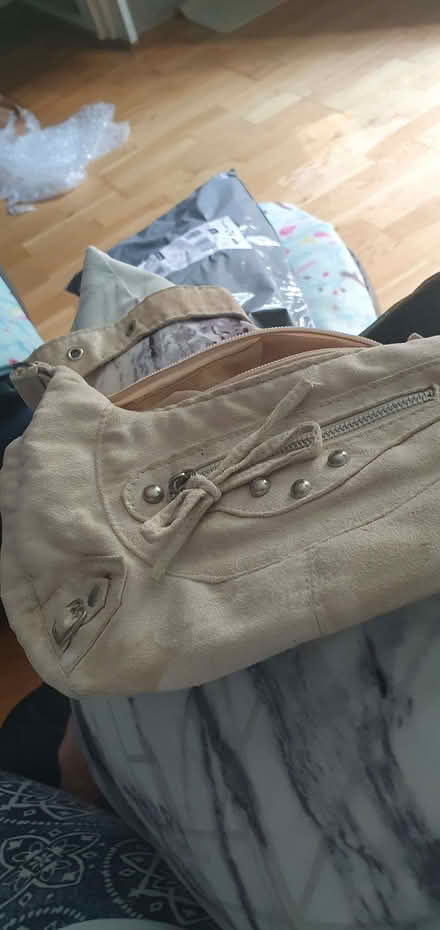 Photo of free Small shoulder bag (Telford Road Area SL1) #4
